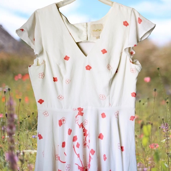 Modcloth Dresses & Skirts - NWOT!! 🦋 ModCloth Floral Dress